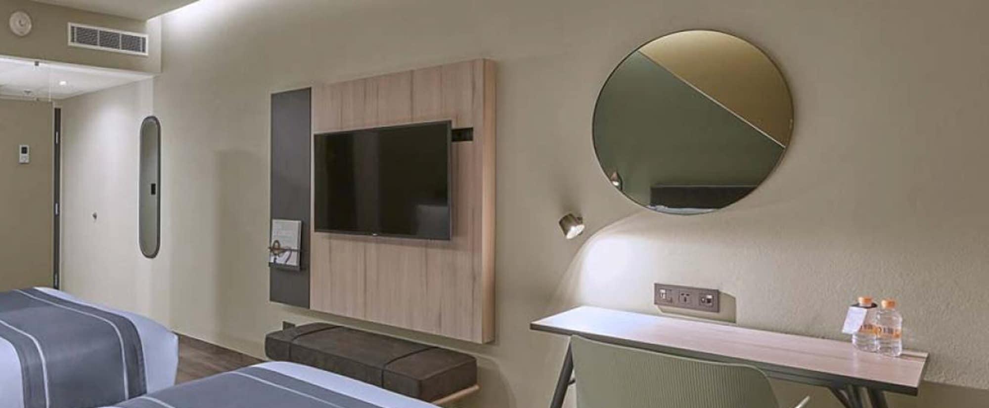 City Express Plus By Marriott Тихуана Экстерьер фото